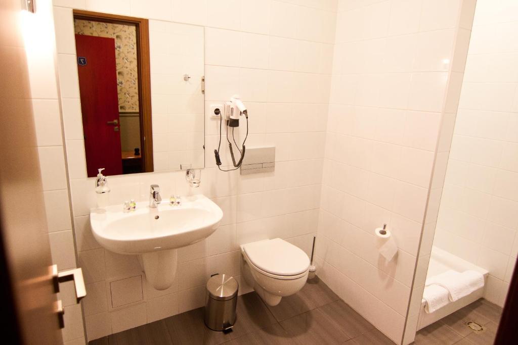 Road Star Hotel Dnipro Habitación foto