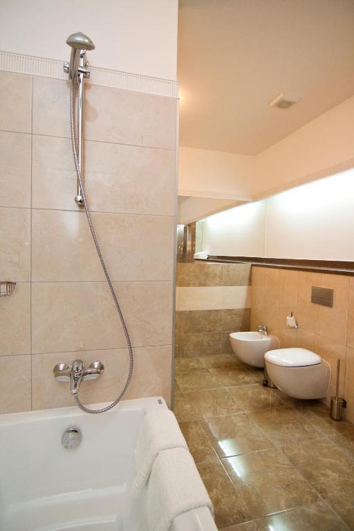 Road Star Hotel Dnipro Habitación foto