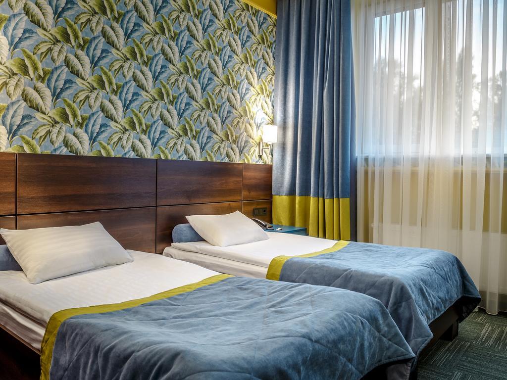 Road Star Hotel Dnipro Exterior foto
